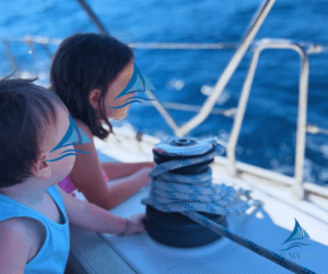 Bambini in barca